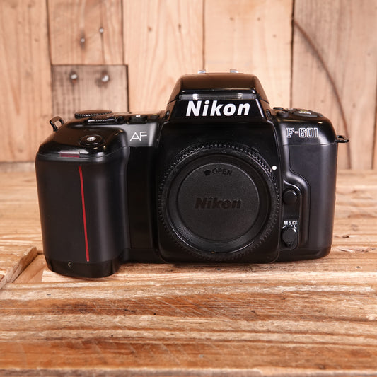 Used Nikon F-601 AF 35mm Film Camera