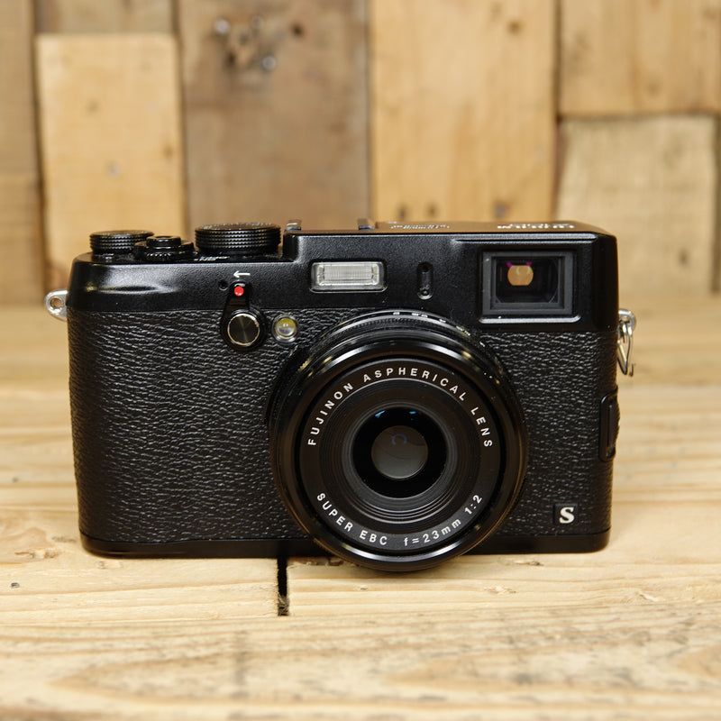 Used Fuji X100S Black Digital Camera