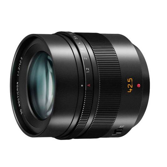 Panasonic 42.5mm f1.2 DG Lens Image 1