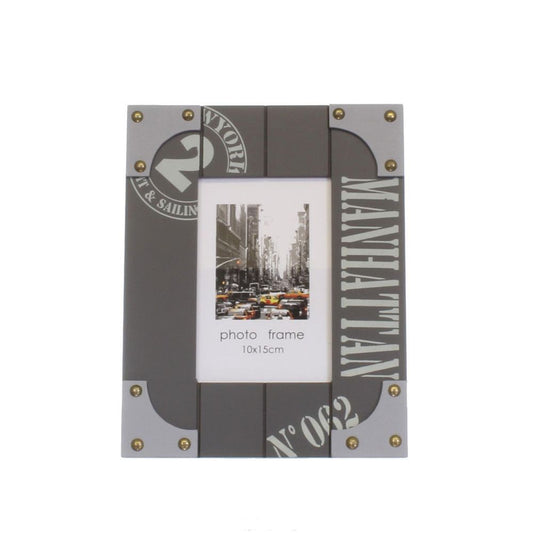 Manhattan Wooden 6x4 Photo Frame