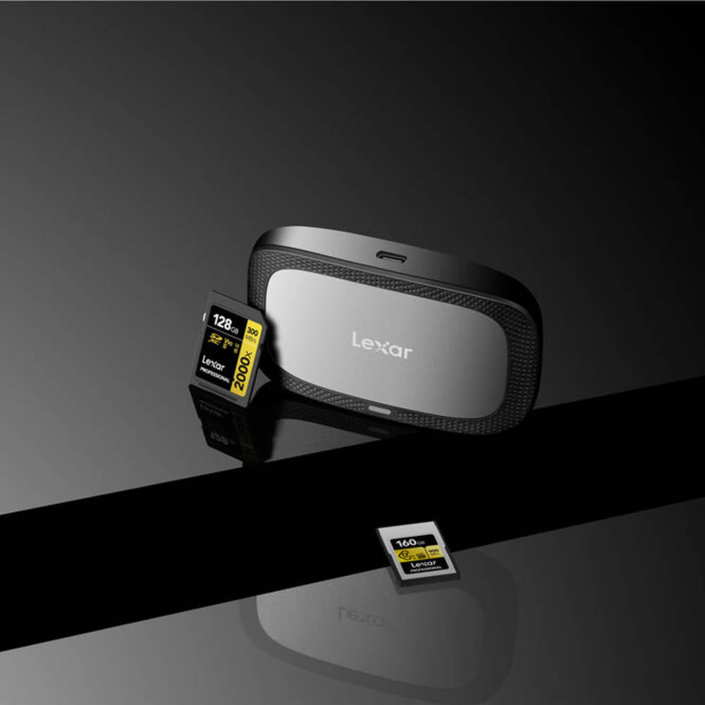 thumbnail image 2 of Cfexpress Type B Reader CFexpress Type A Card Reader, USB 3.2 Gen 2 10Gbps, USB A & C Port, Compatible With Sony Alpha 1/a7S III/7 IV A7M4/ FX3/ FX6 Compact Flash Card Reader 2 of 14