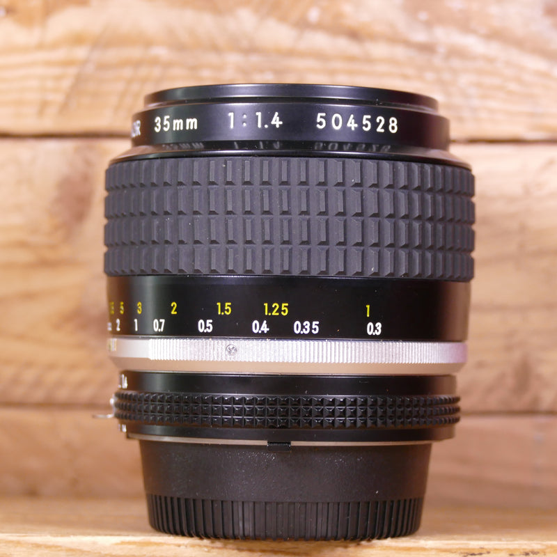 Used Nikon MF 35mm F1.4 Nikkor AIS Lens