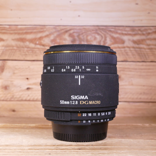 Used Sigma 50mm f2.8 EX DG Macro Lens - Nikon