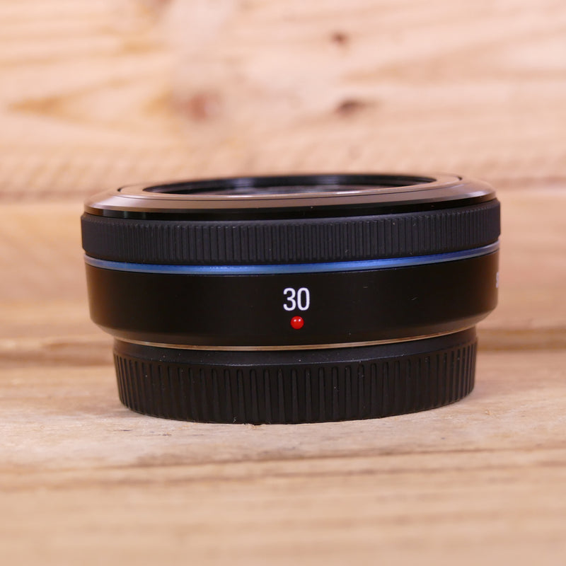 Used Samsung NX 30mm F2 Lens