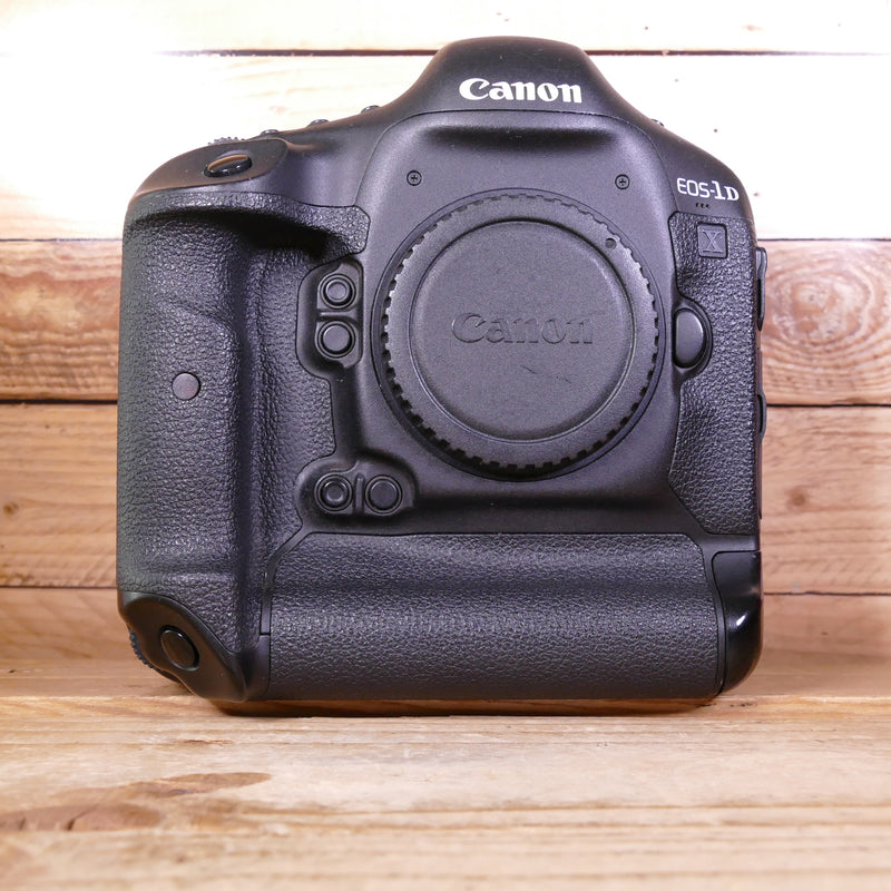 Used Canon EOS 1DX DSLR Camera Body