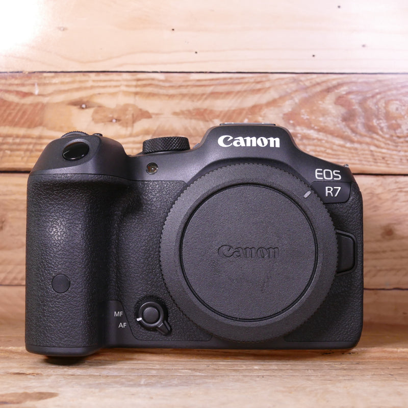 Used Canon EOS R7 Camera Body