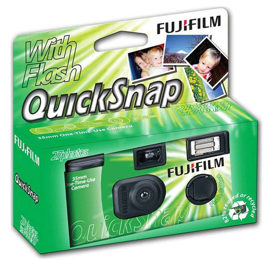 Fujifilm Superia Xtra 400 35mm Disposable Film Camera with 27 Exposures Image 1