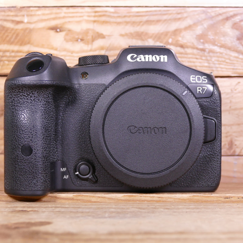Used Canon EOS R7 Camera Body