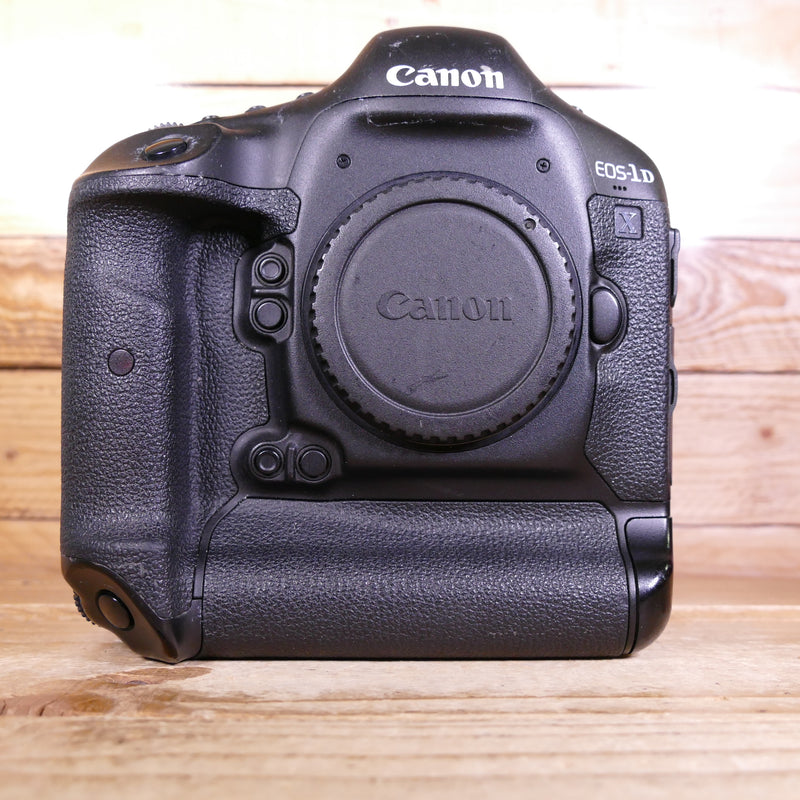 Used Canon EOS 1DX DSLR Camera Body