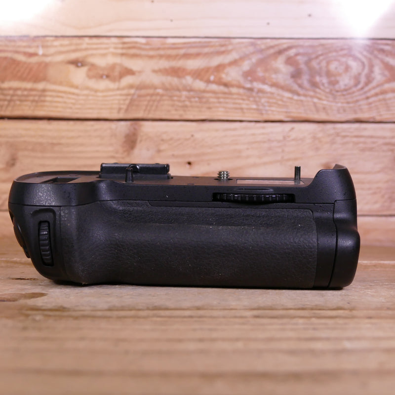 Used Nikon MB-D12 Multi Power Battery Pack for D810 D800E D800