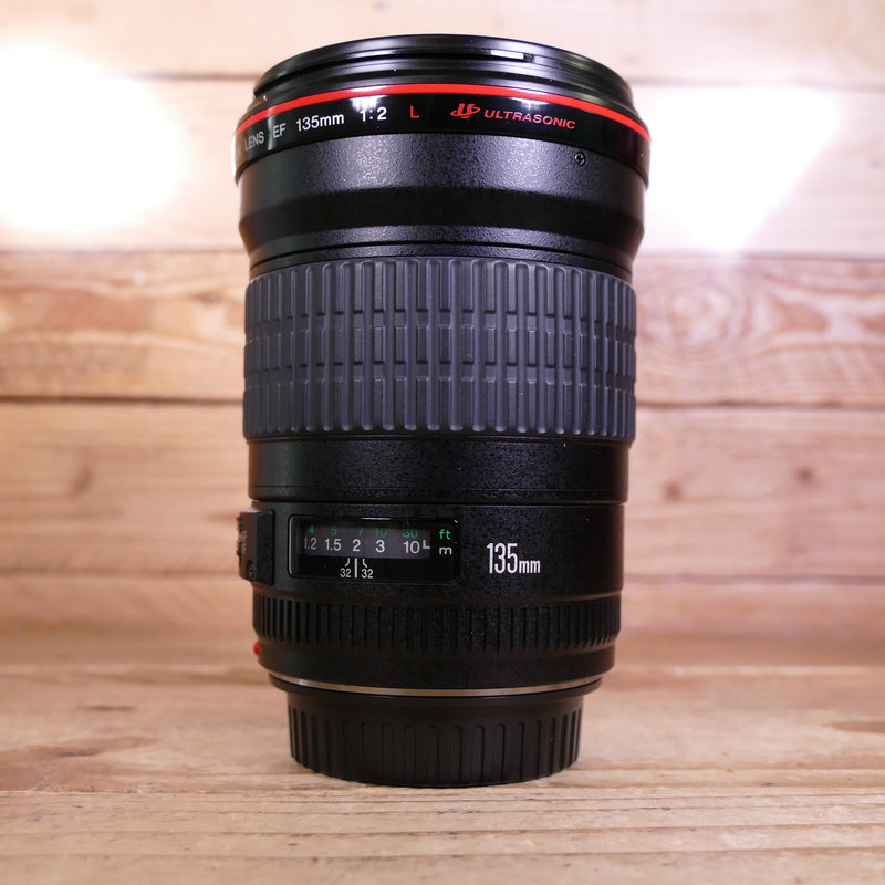 Used Canon EF 135mm F2 L USM Lens