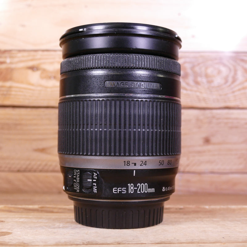 Used Canon EF-S 18-200mm f3.5-5.6 IS Lens