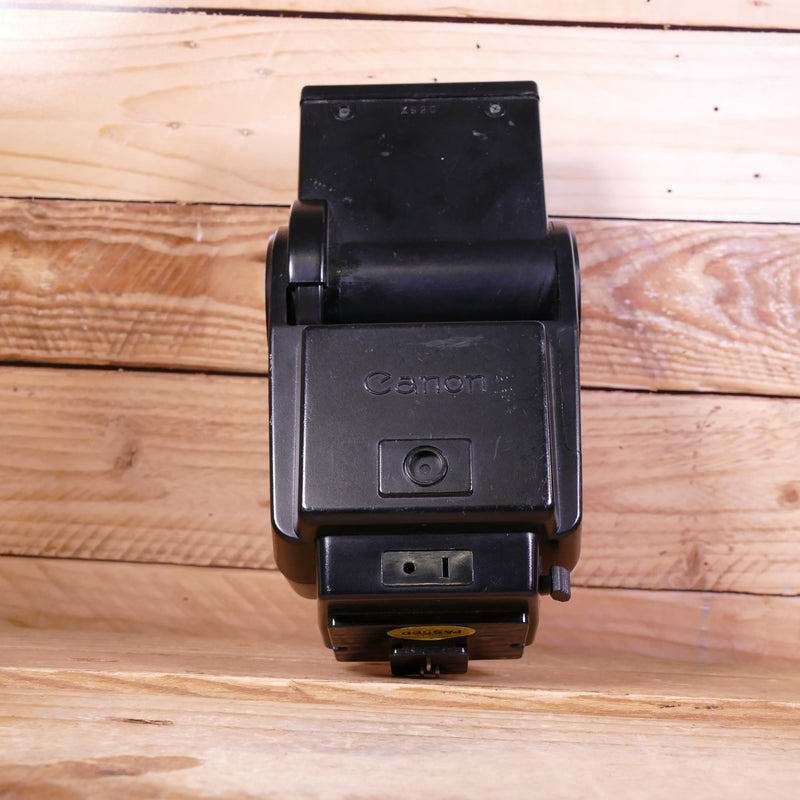 Used Canon Speedlite 199A Flash