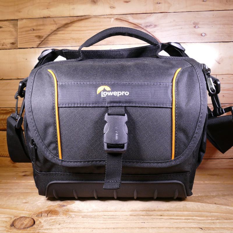 Used Lowepro Adventura SH 160 II Bag