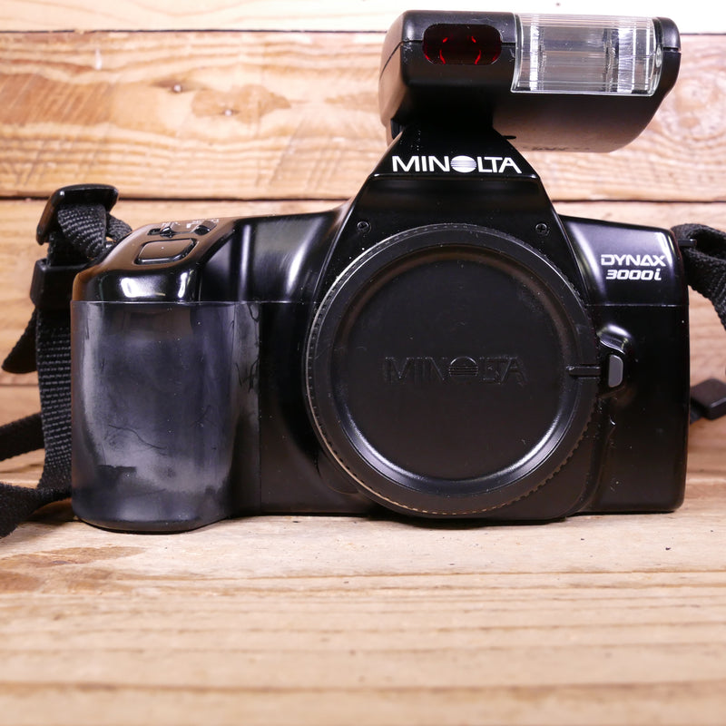 Used Minolta Dynax 3000i Camera with D314I Flash