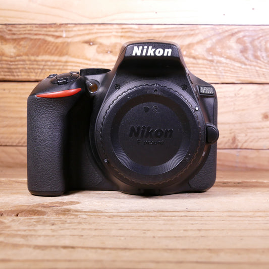 Used Nikon D5600 DSLR Camera Body