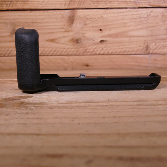Used Fujifilm MHG-XT10 Handgrip for X-T10 X-T20 X-T30