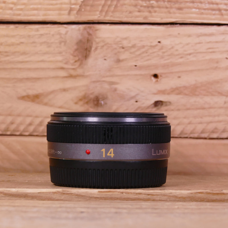 Used Panasonic Lumix 14mm F2.5 G Lens