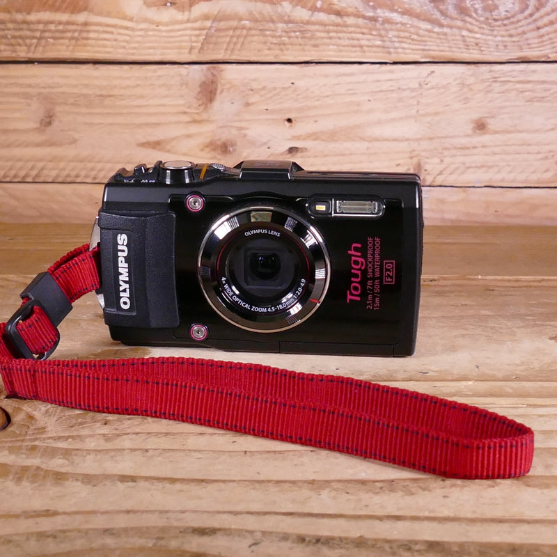 Used Olympus Tough TG-4 Camera