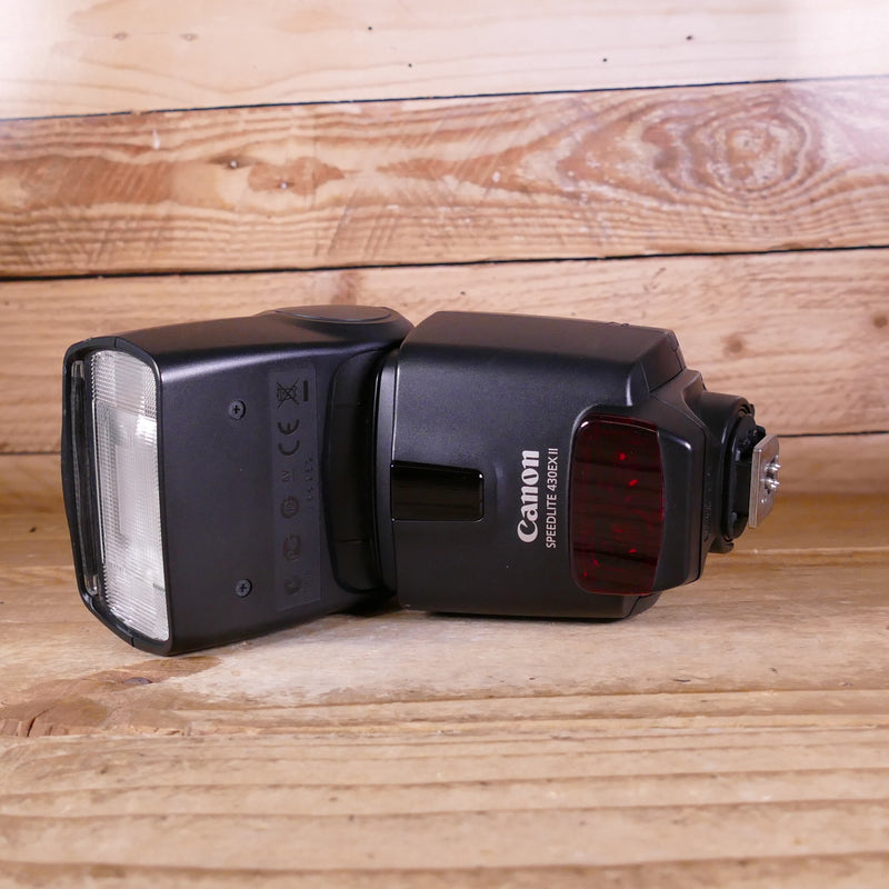 Used Canon 430EX II Speedlite Flash