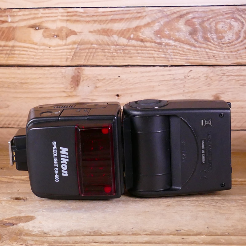 Used Nikon SB-600 Speedlight Flash