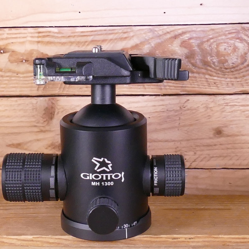 Used Giottos MH1300 Ball Head with QR Plate