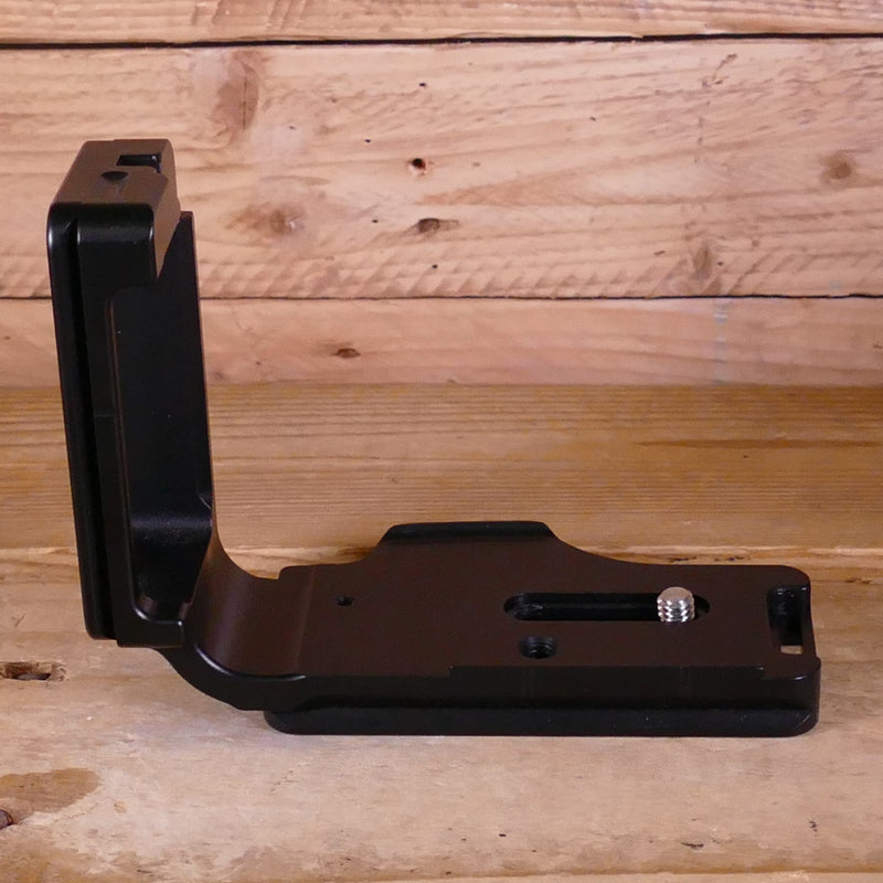 Used Kirk BL-D850 L Arca Bracket for Nikon D850