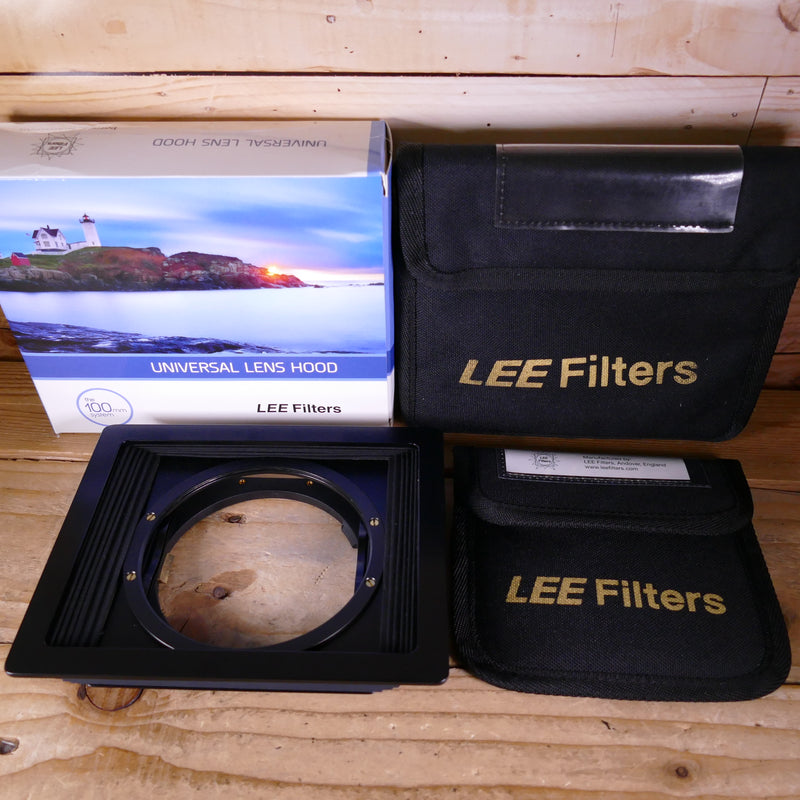 Used Lee Filter Universal Bellows Lens Hood with Front Ring Holder & Case