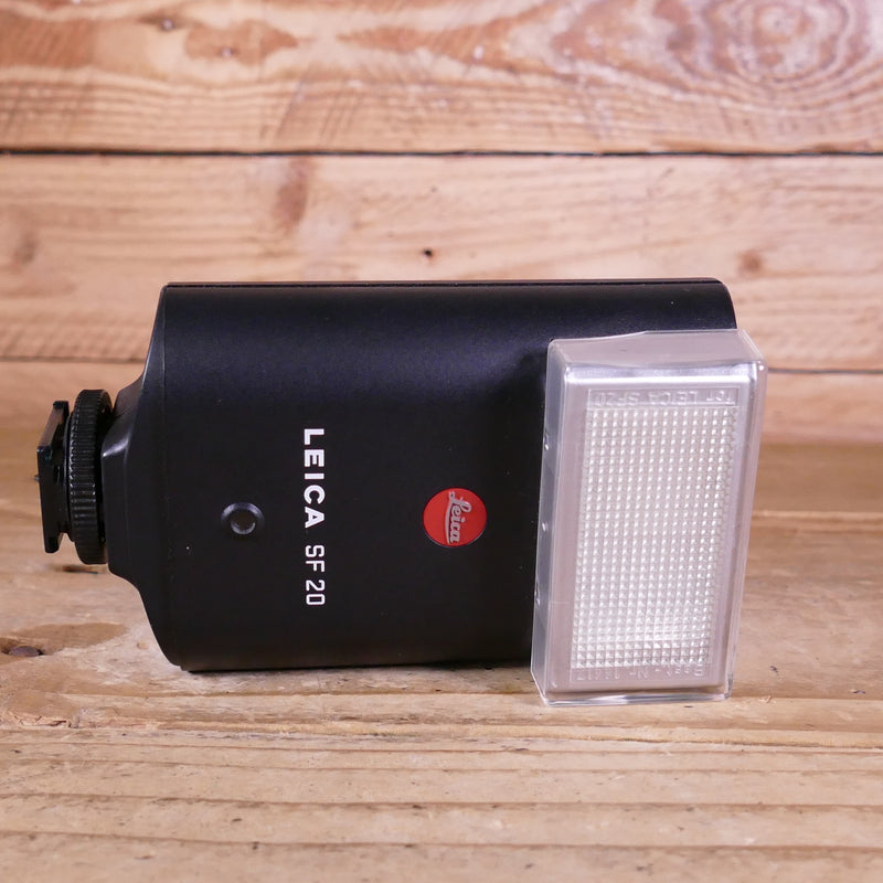 Used Leica SF20 14414 Flash