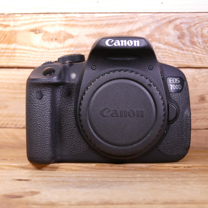 Used Canon EOS 700D DSLR Camera Body