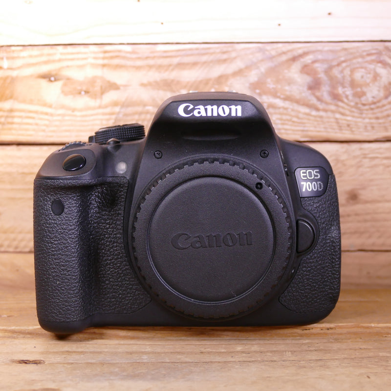 Used Canon EOS 700D DSLR Camera Body