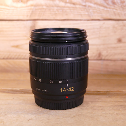 Used Panasonic AF 14-42mm F3.5-5.6 Mega OIS Micro Four Thirds Fit Lens