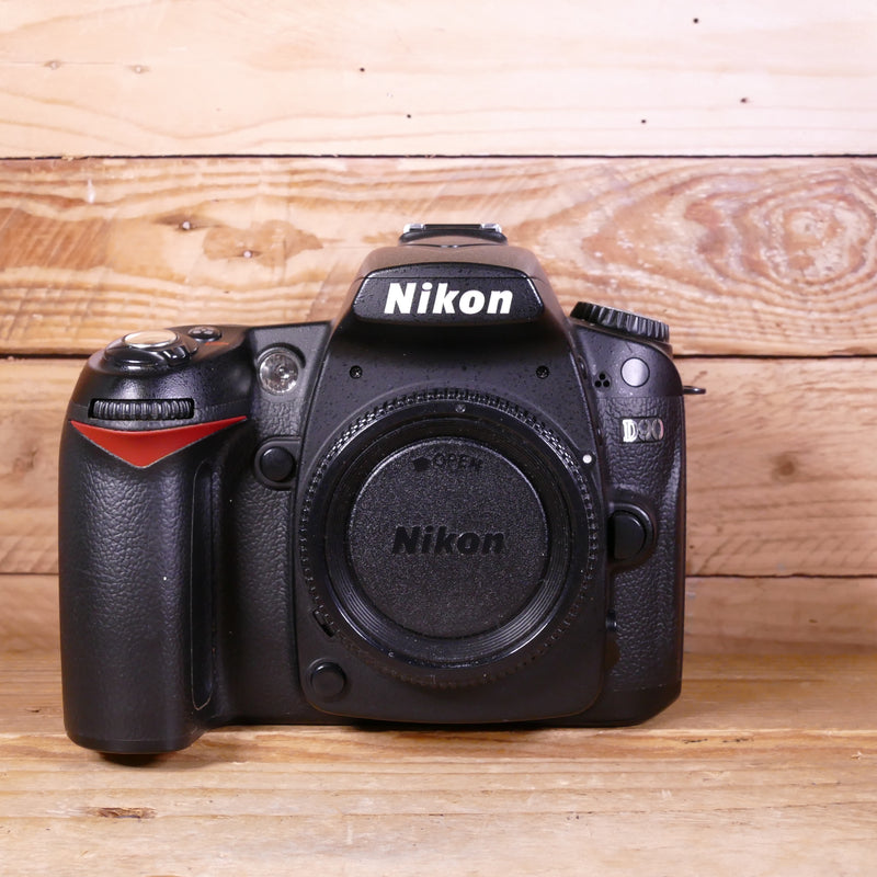 Used Nikon D90 DSLR Camera Body