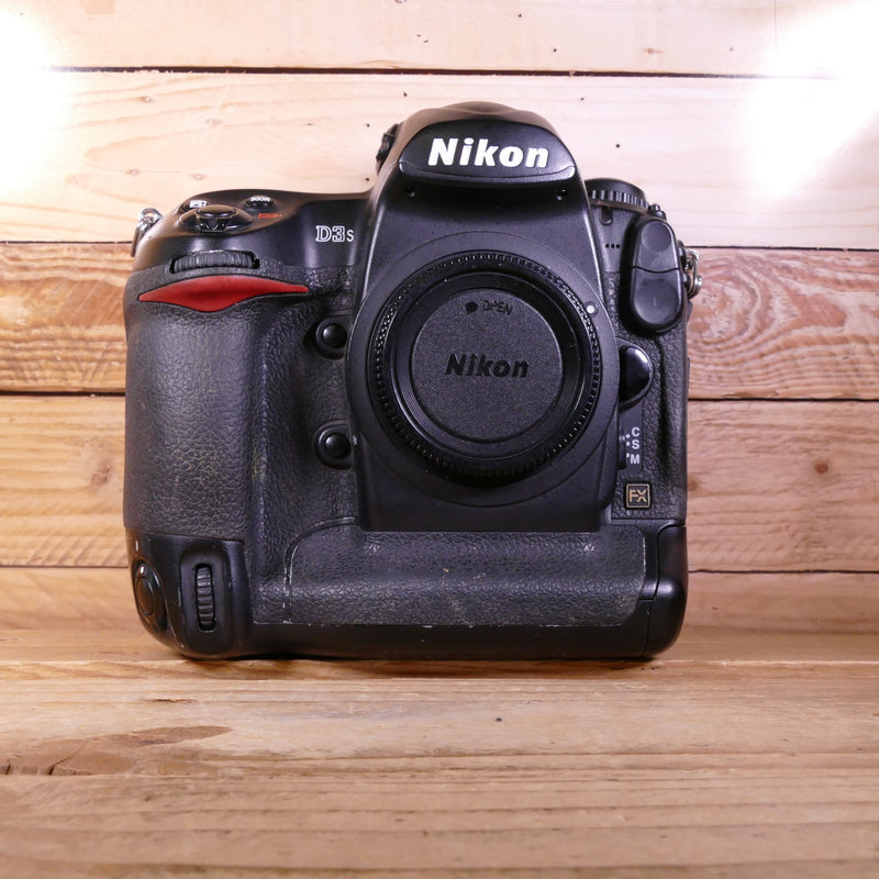 Used Nikon D3S Digital SLR Camera Body