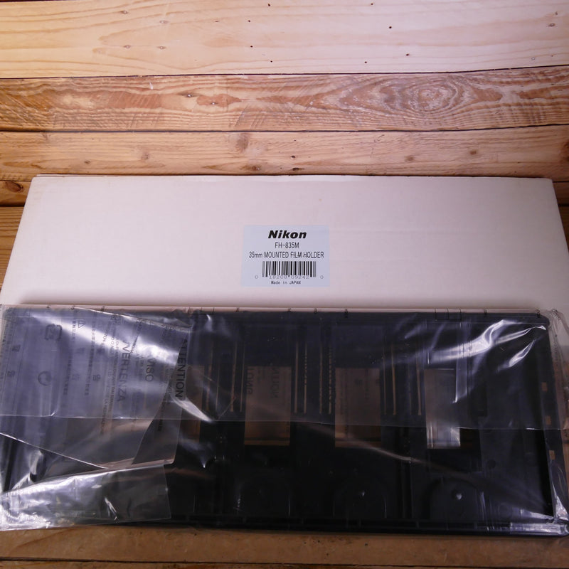 Used Nikon FH835M Film Holder for 35mm Mounted Film