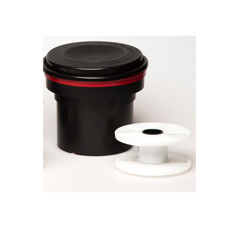 Paterson Universal 35mm and 120 Developer Tank with Two Reels Image 1