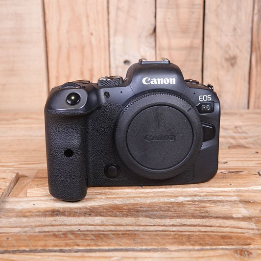 Used Canon EOS R6 Camera Body