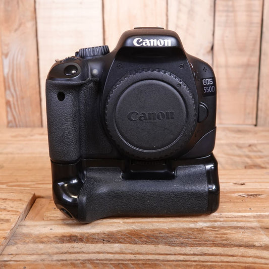 Used Canon EOS 550D Camera with 3rd Party Grip