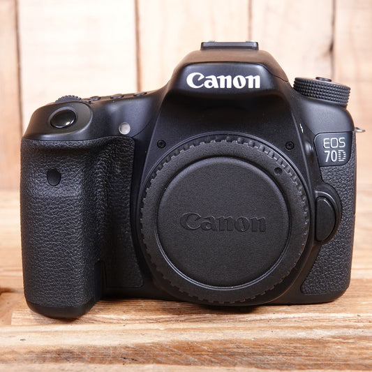 Used Canon EOS 70D Digital SLR Camera Body