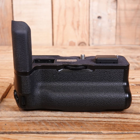 Used Fujifilm X-T4 Vertical Battery Grip VG-XT4 Image 1