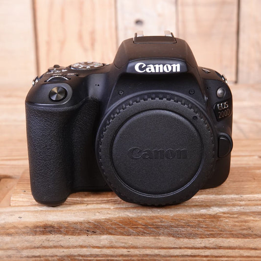 Used Canon EOS 200D DSLR Camera Body