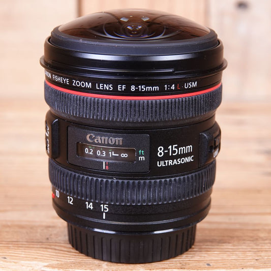 Used Canon EF 8-15mm F4 L USM Fisheye Lens