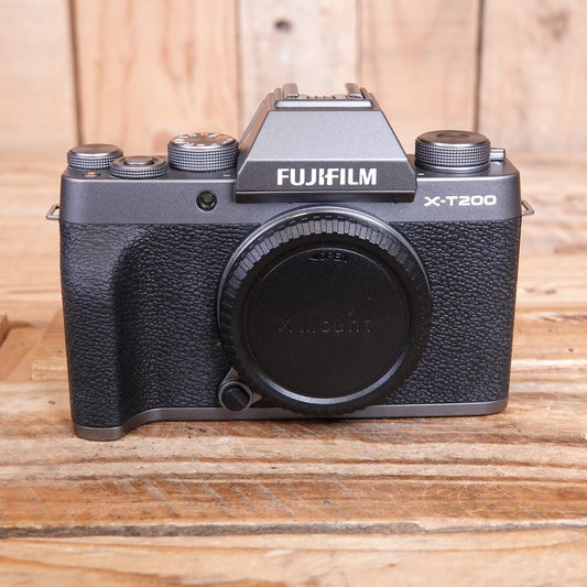 Used Fujifilm X-T200 Dark Silver Digital Camera Body