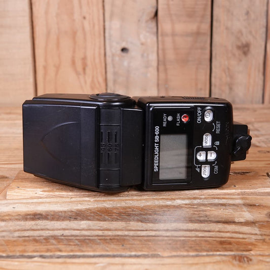 Used Nikon SB-600 Speedlight Flash