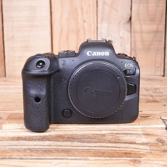 Used Canon EOS R6 Camera Body