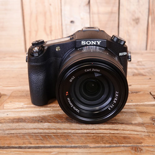 Used Sony CyberShot RX10 Mark II Black Digital Camera