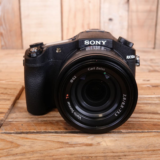 Used Sony CyberShot RX10 Mark II Black Digital Camera