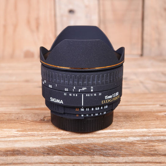 Used Sigma AF 15mm F2.8 D EX DG Fisheye Lens - Nikon Fit