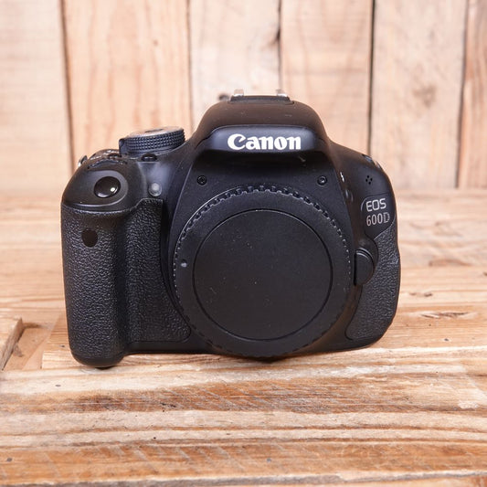 Used Canon EOS 600D Digital SLR Camera Body