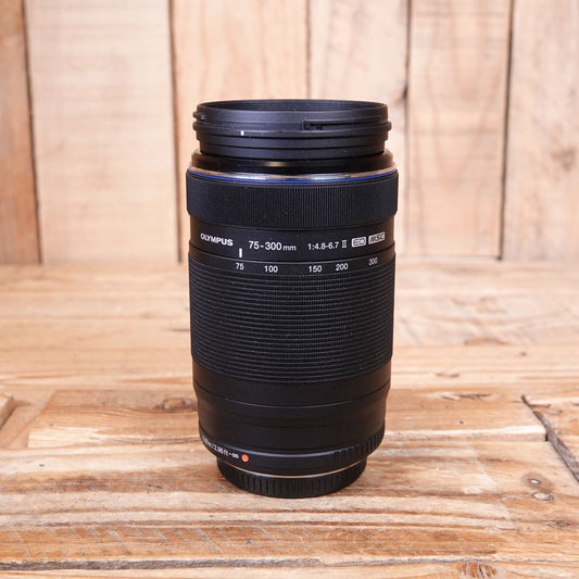 Used Olympus M.Zuiko AF 75-300mm F4.8-6.7 II Lens -  Micro Four Thirds